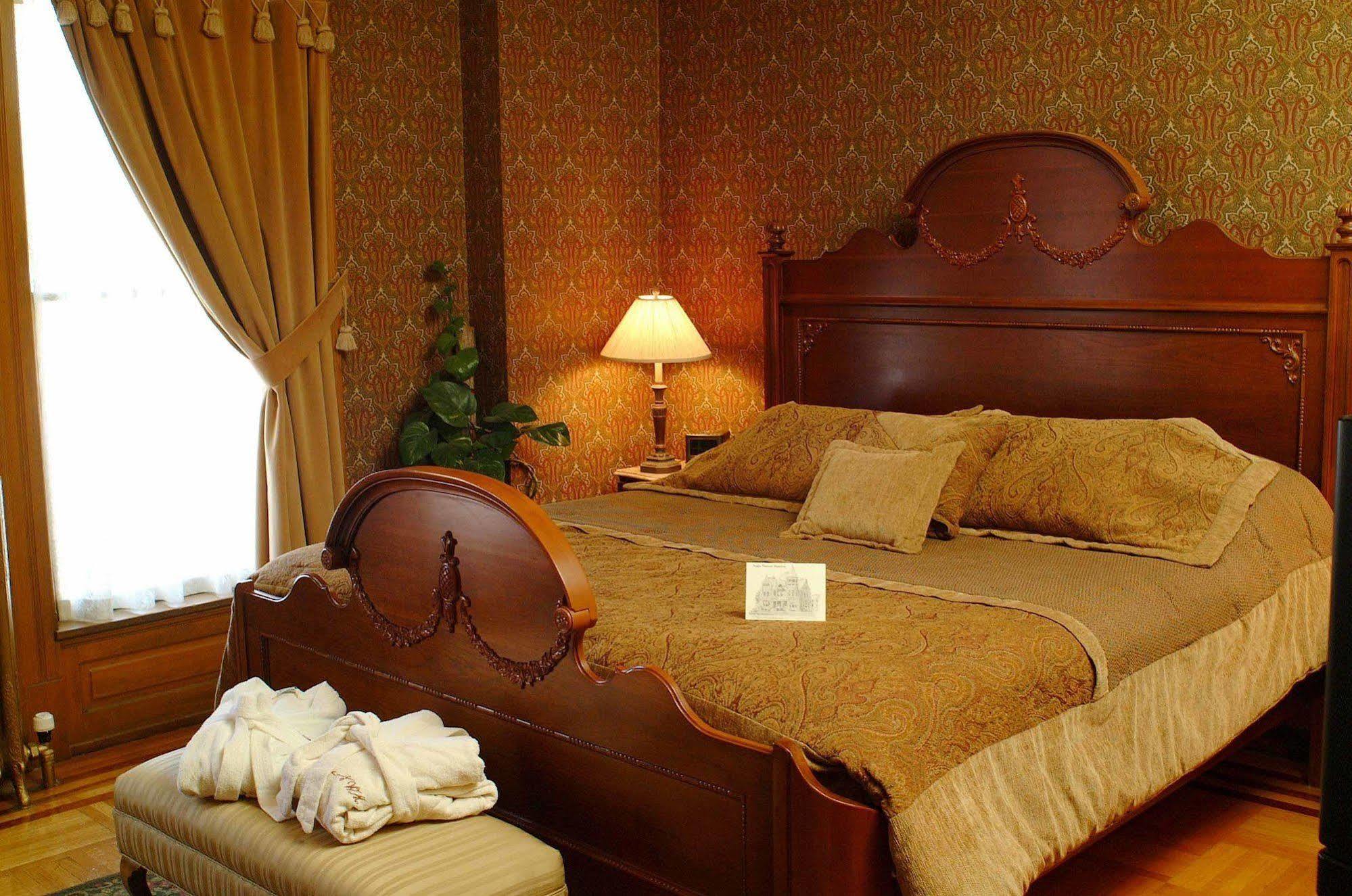 Nagle Warren Mansion B&B Шайенн Номер фото